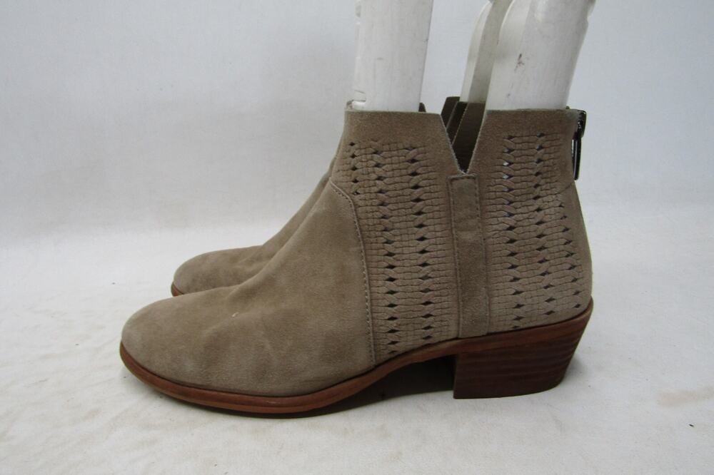Vince Camuto Womens Size 6.5 M Brown Suede Zip Ankle Fashion Boots Bootie